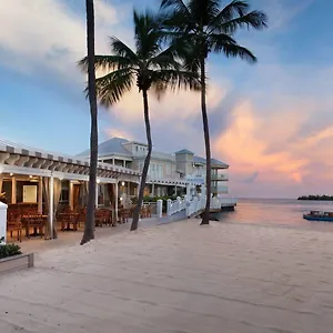 Pier House & United States