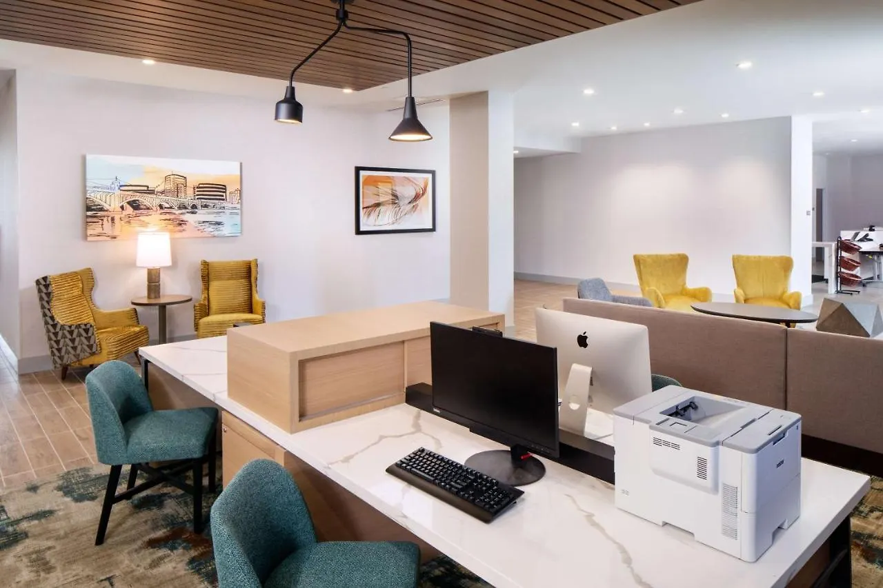Hyatt House North Scottsdale Hotel