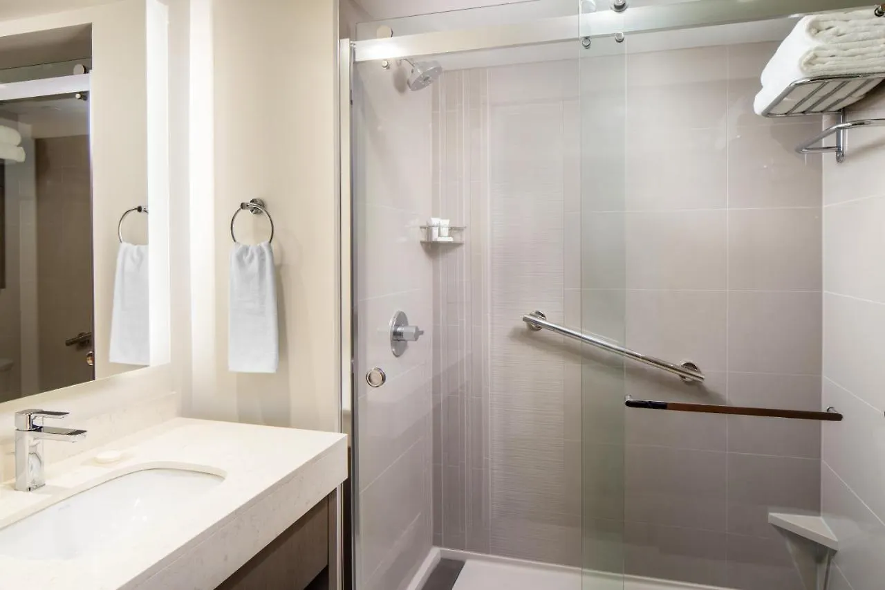 Hyatt House North Scottsdale Hotel